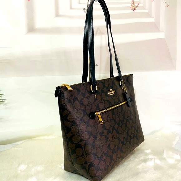 NWT Coach Brown Gallery Tote In Signature Canvas - Picture 2 of 13